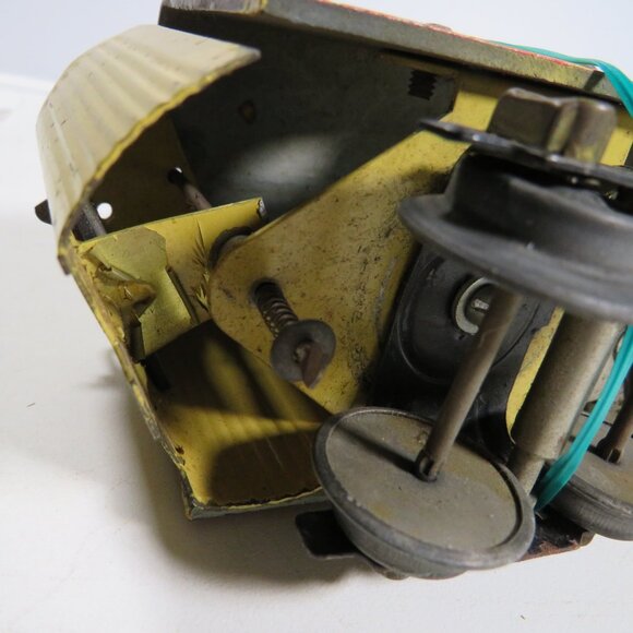 Pre-WWII 30's Union Pacific Train Engine est. #1684 Metal railroad - Picture 12 of 16